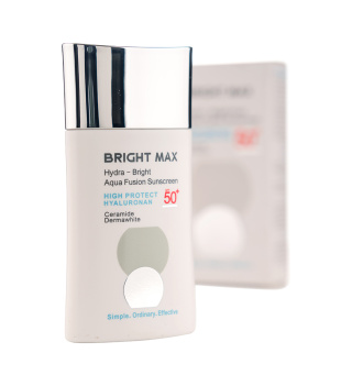 Bright Max Fluid Aqua Fusion Sunscreen 50 ml